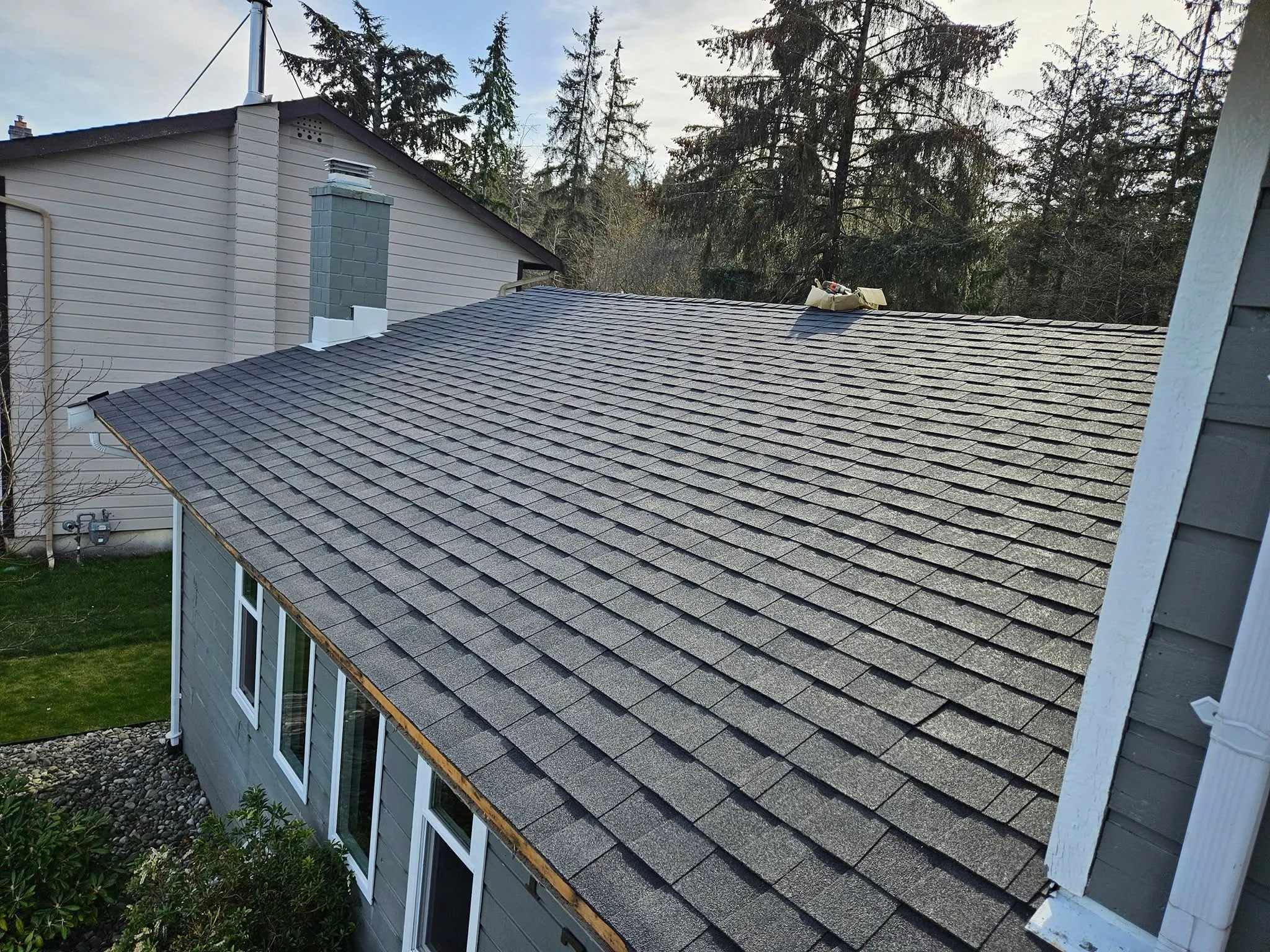 Beauchemin Roofing team